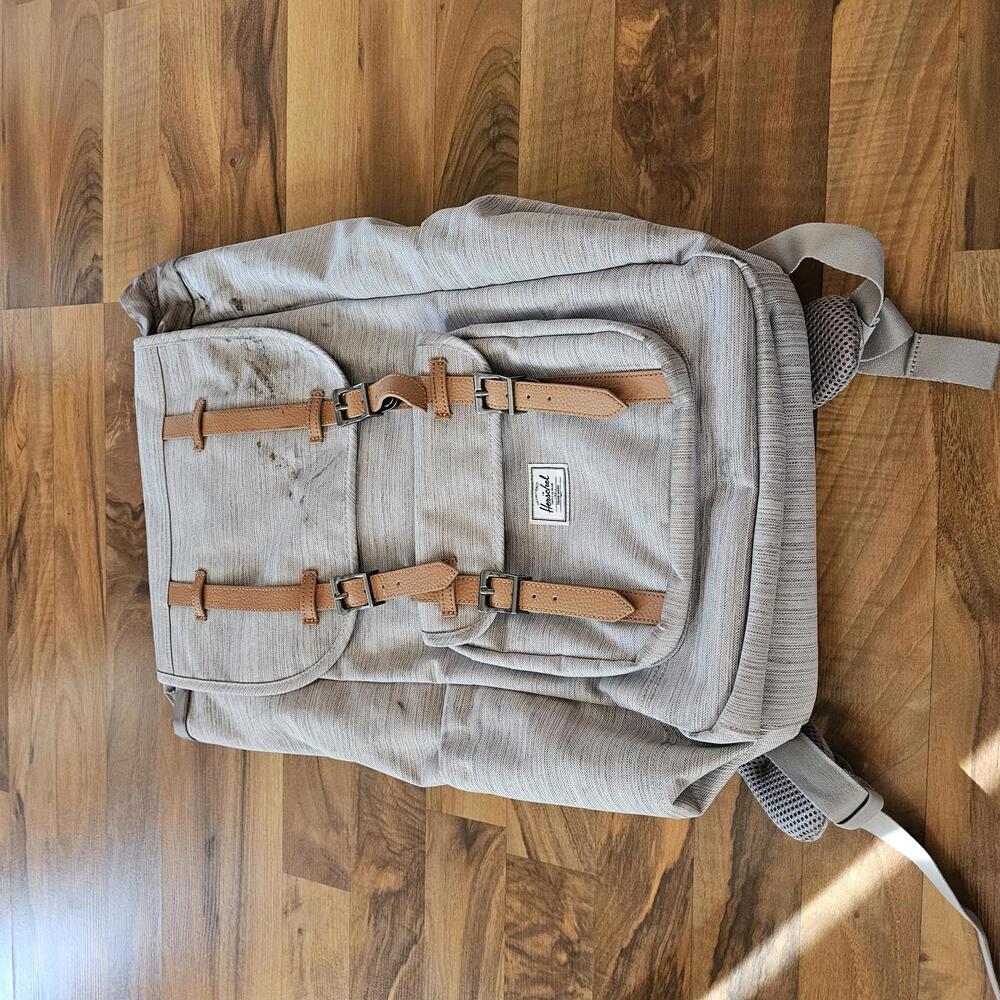 Herschel‎ Littlr America Light Gray Backpack with Tan Straps